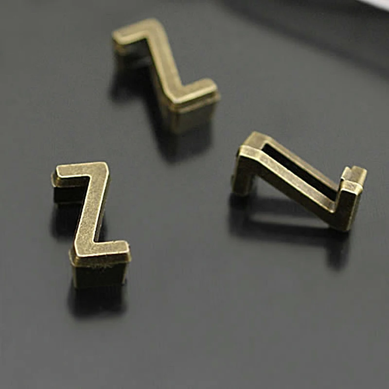 

(27090)30PCS Height 11MM Antique Bronze Zinc Alloy Letter A to Z Bracelets Charms Diy Jewelry Findings Accessories Wholesale