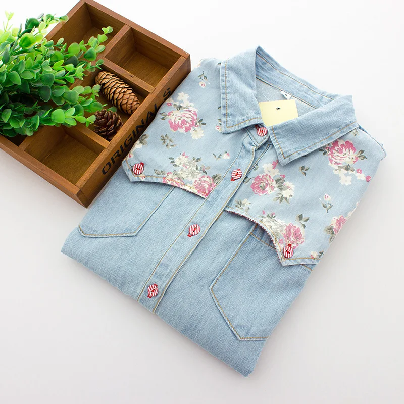

Vintage Rose Flowers Print Women Tops Small Lapel Loose Long-sleeved Denim Shirt JA-17