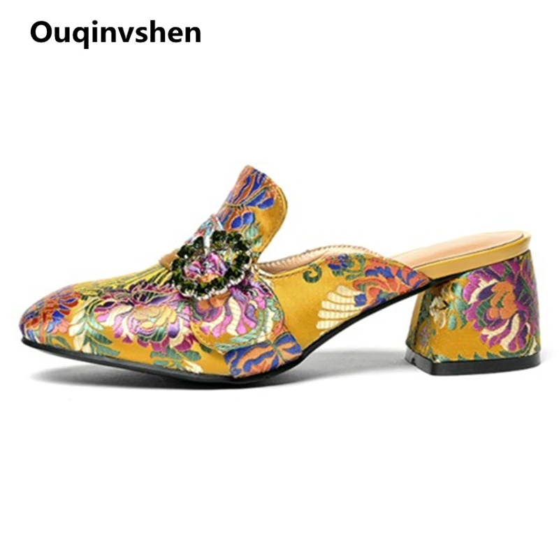 Ouqinvshen вышивать Шлёпанцы обувь Для женщин большой Размеры 34–43 круглый носок