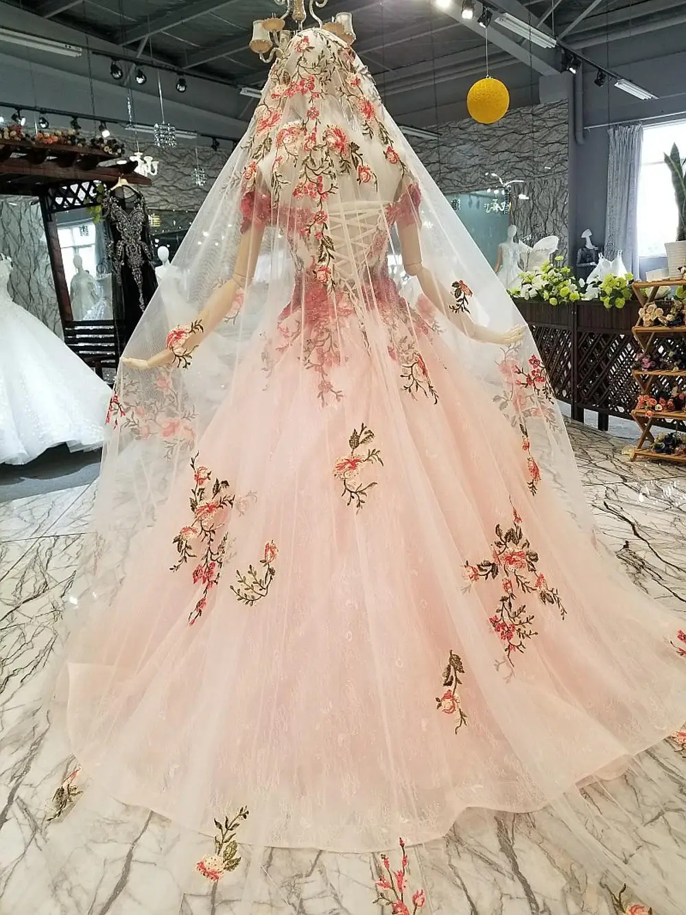 Винтажное сексуальное вечернее платье без бретелек с открытыми плечами 2018