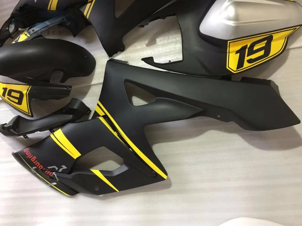 АБС-пластик комплект обтекателей для SUZUKI GSXR1000 2005 2006 Мотоцикл Спортивные Обтекатели набор 05 06 GSXR 1000 K5 черного и желтого цвета, кузовов