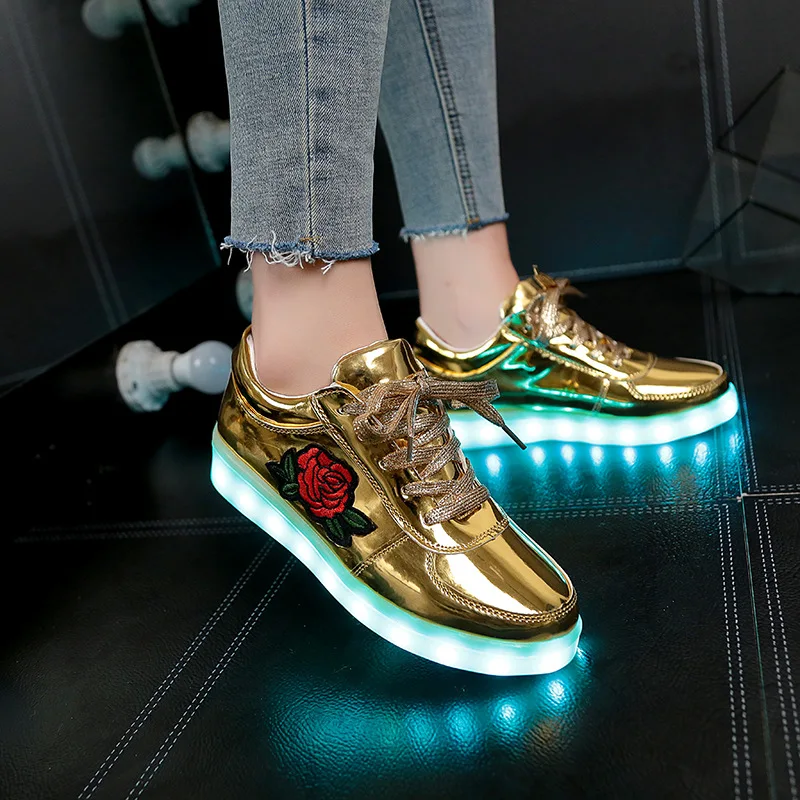 2018 New Basket LED Shoes Casual Lovers Femme Kids Trainers Luminous Sneakers with Light Sole Glowing Infantil Female | Детская одежда