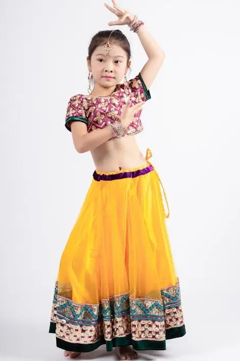 Индийский Sarees традиционный танцевальный костюм для девочек Lehenga Choli с вышивкой