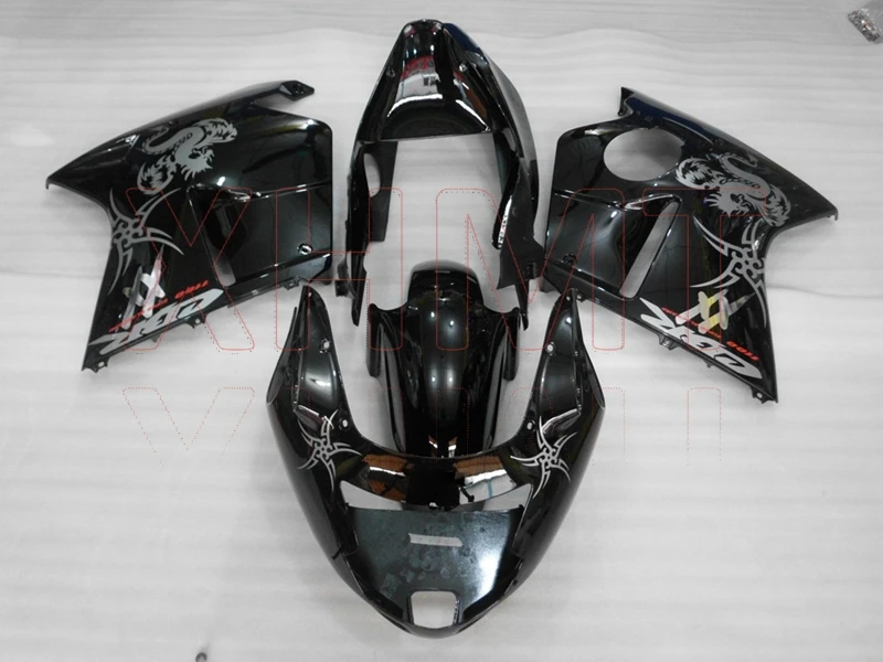 Обтекатели Дрозд 1996 - 2005 Кузов CBR1100XX 1998 комплекты обтекателей CBR 1100 XX 1999 |
