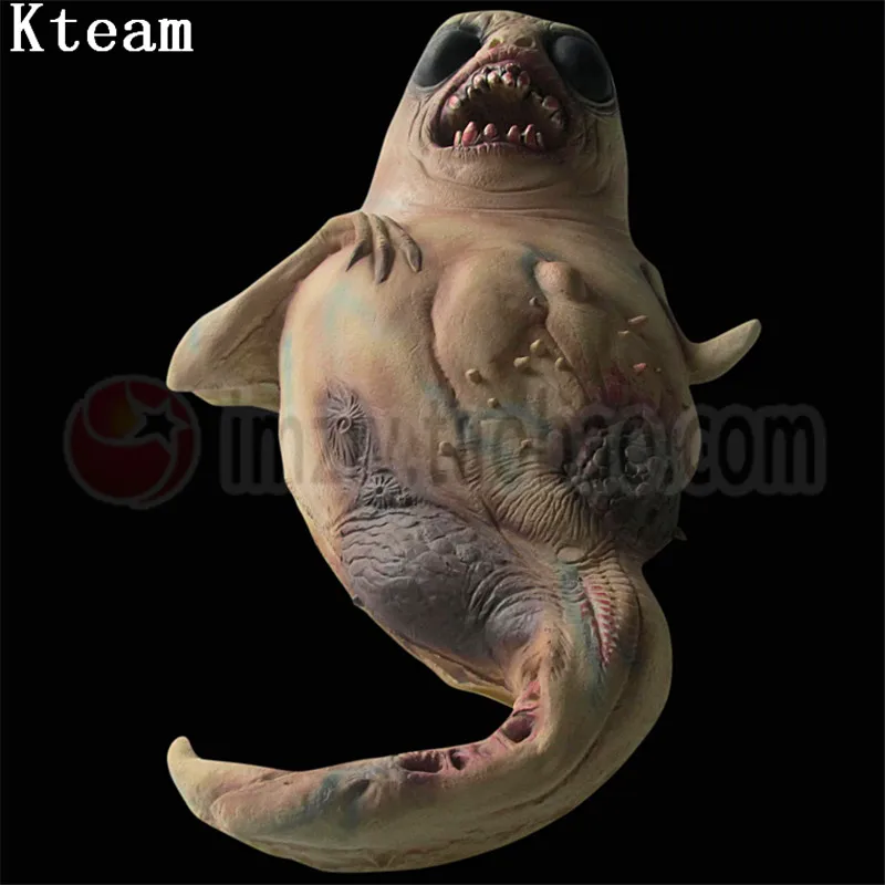 Ужас страшный призрак ужасный кровавый отрезанный в натуральную величину