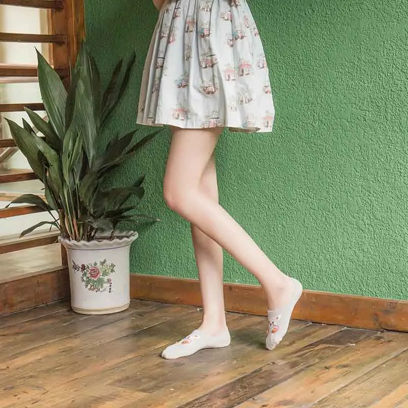 Повседневные хлопковые тонкие короткие носки женские стереоскопические с