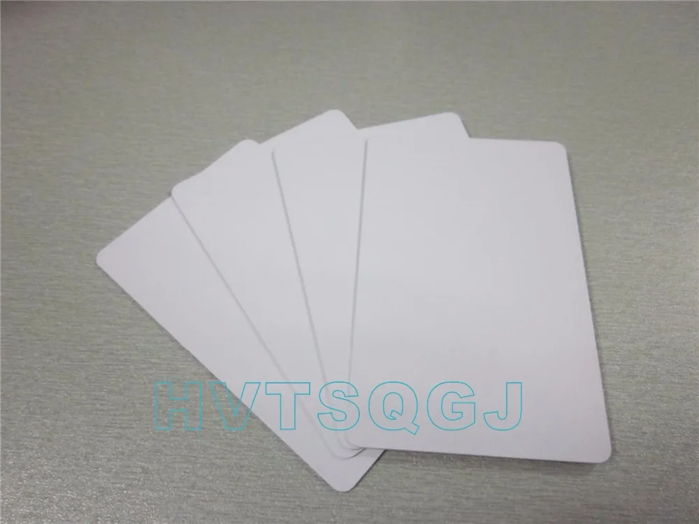 10 шт. Бесплатная доставка Cr80 Размер 504 байт ПВХ пластик белый RFID NFC 215 чип карта без