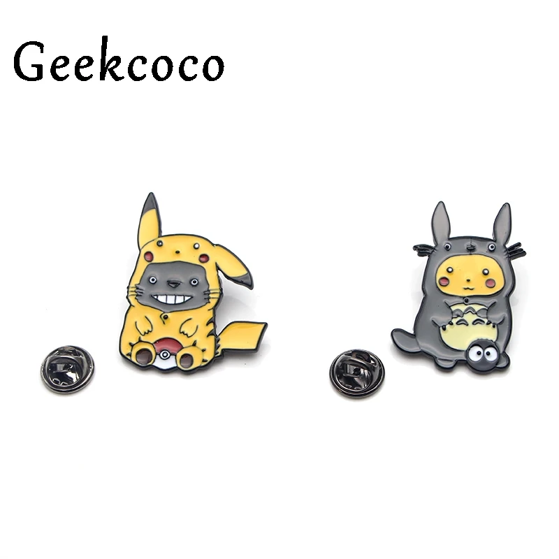Totoro Pikachu Zinc Alloy Cartoon Pins for men women Shirt Charm insignia Clothes backpack Accessory medal Badge Brooches J0137