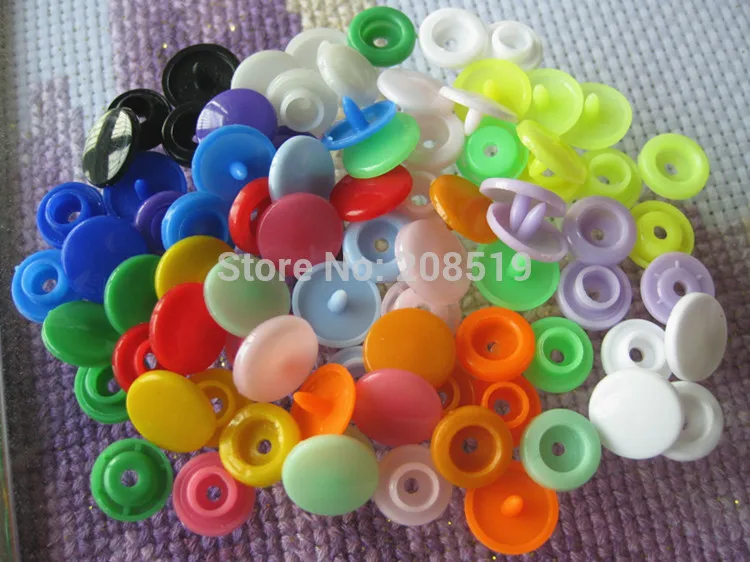 

(can choose color) T5 12MM Press Buttons 200 sets (2 caps+1 stud+1 socket=1set) baby clothes Diaper DIY Button mixed