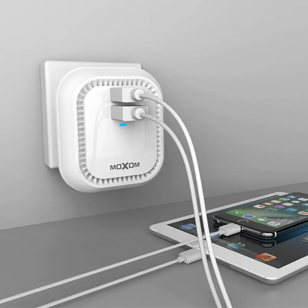 Зарядное устройство для быстрой зарядки MOXOM USB зарядное iPhone Samsung настенное со