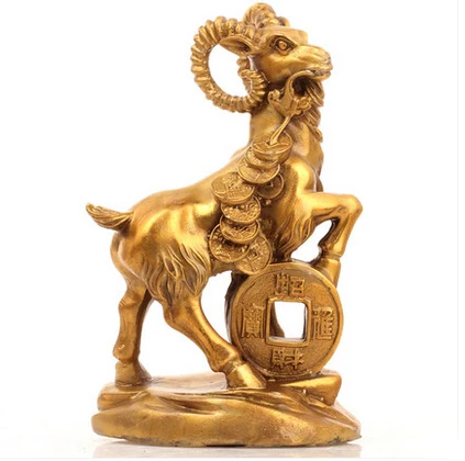 Китайский фэн шуй благоприятный овец/коз стоя на сокровище для богатства