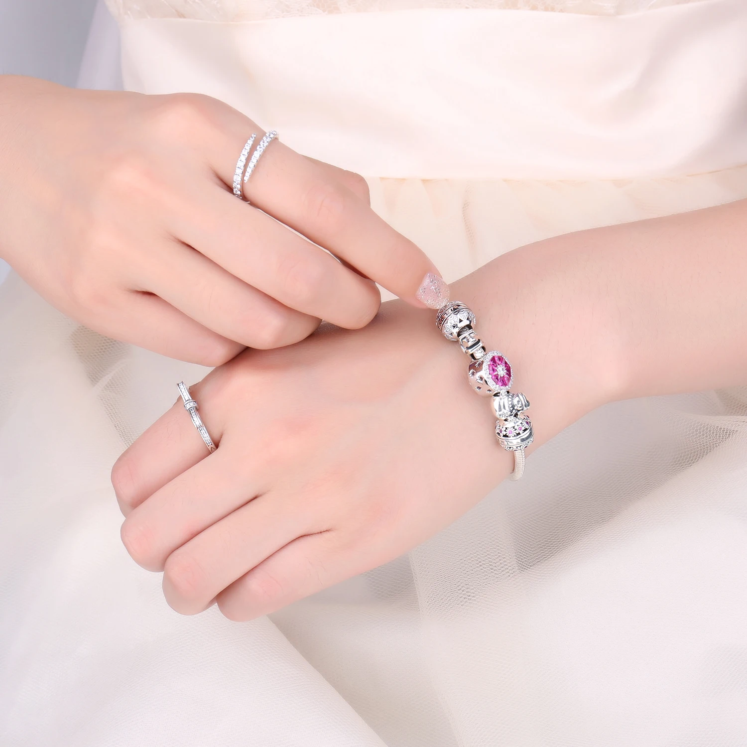 JewelryPalace бабушка для женщин Винтаж Сердце Любовь красивый нежный 925 пробы Серебряный Шарм бусины бисера Fit Браслеты