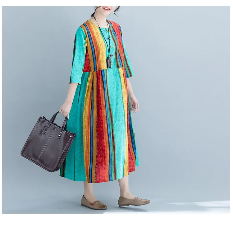 Женское винтажное длинное платье в цветную полоску элегантное с рукавом 3/4
