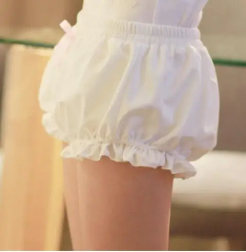 30pcs fedex Ruffles Lolita Style Black/White Shorts Women Casual Elastic Waist Ribbons Cotton Girls Pumpkin Shorts new