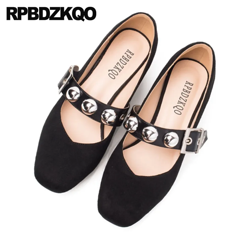 Замшевая обувь с пайетками Размеры 33 заклепками и ремешками на щиколотках