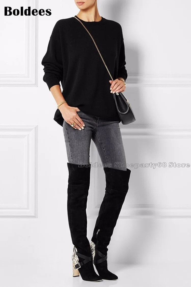 Модные дизайнерские черные сапоги выше колена с принтом змеиной кожи и поясом