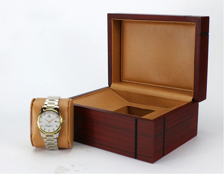 Зернистая лакированная деревянная коробка для часов с кожаной подушкой |