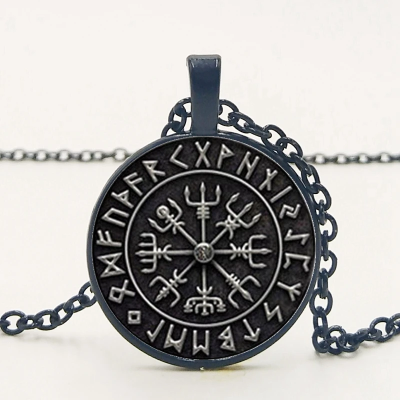 2019 / New Vegvisir Viking Compass Pendant Jewelry Glass Cabochon Necklace Men and Women Clothing Accessories