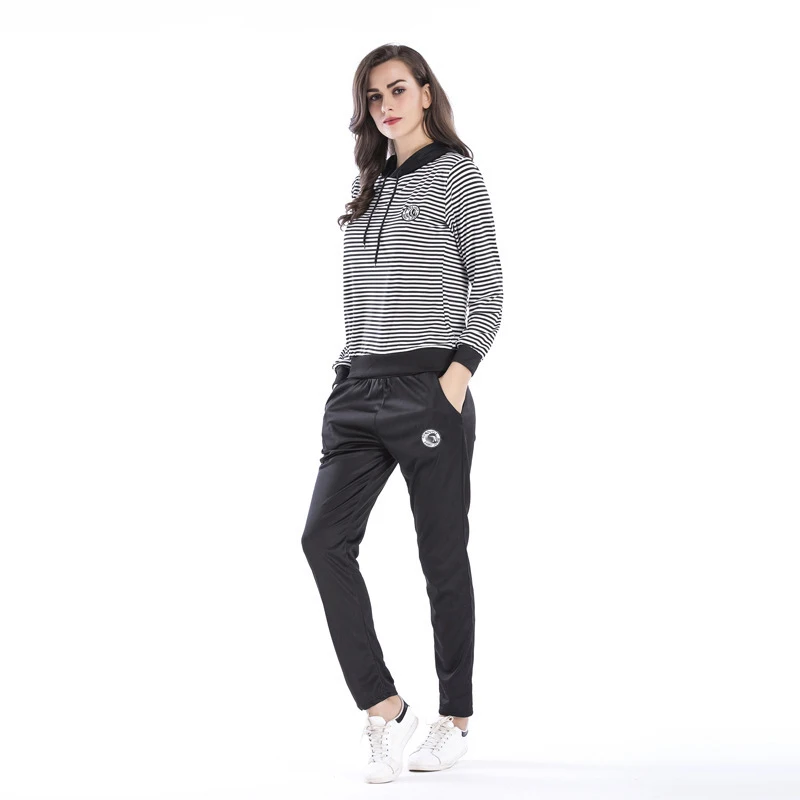 2018 spring and autumn new striped hat sweater trousers two-piece casual sports suit | Женская одежда