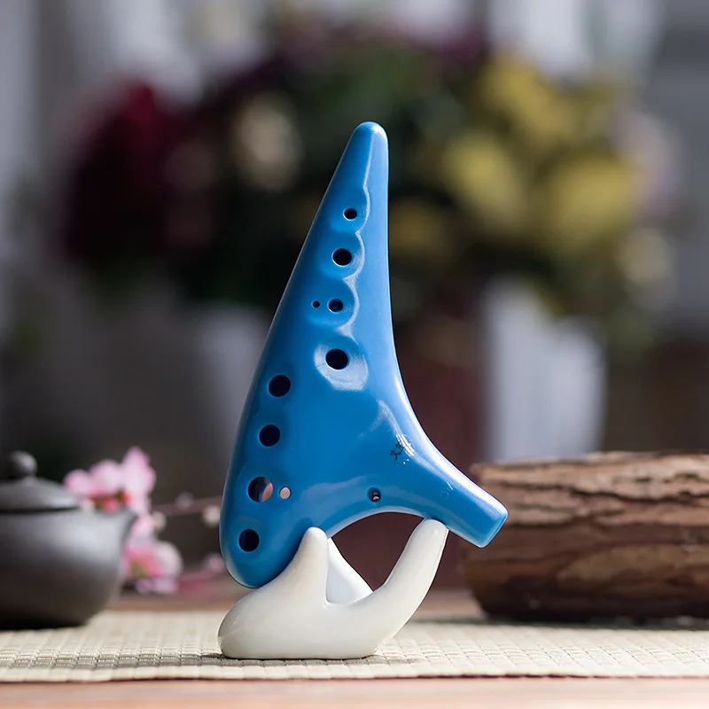 Окарина пластик с 12 отверстиями разные цвета на выбор хороший тон