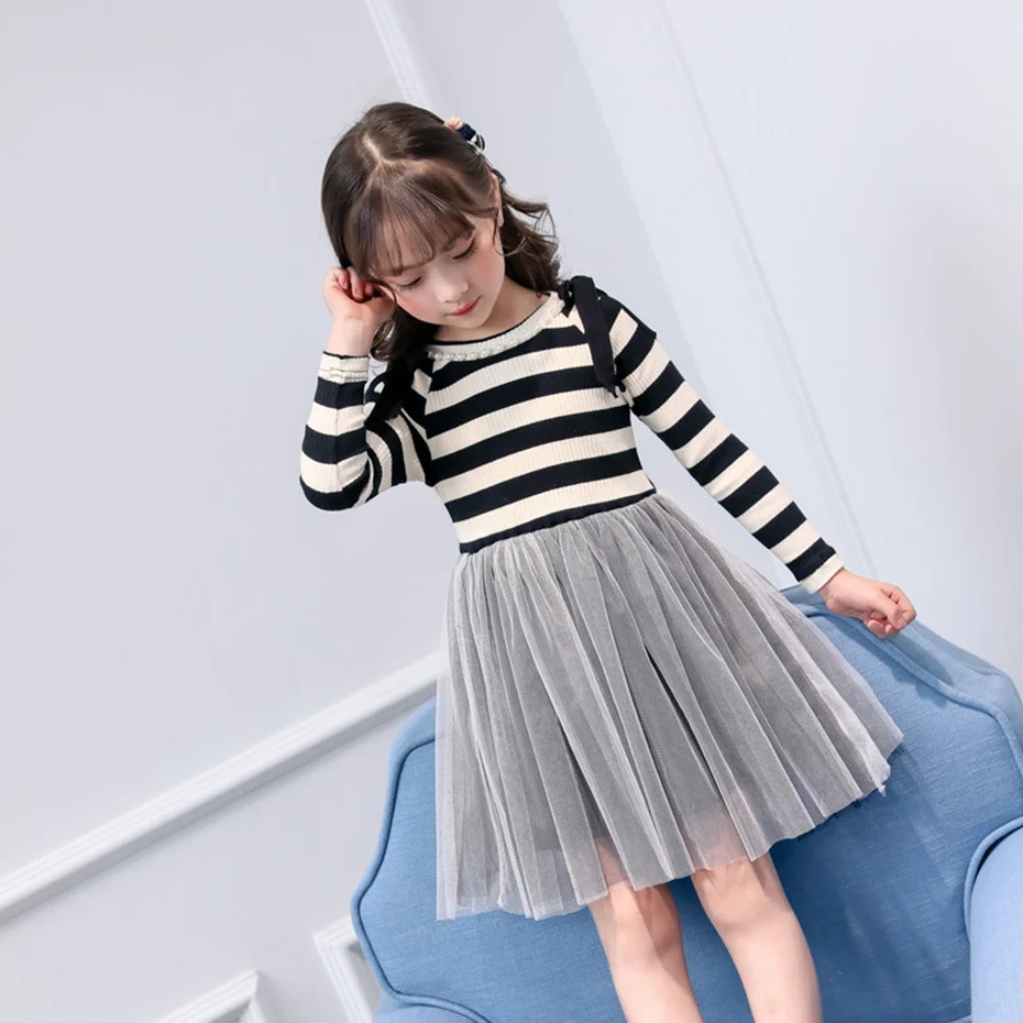 Осенние платья-свитера для девочек детские платья в полоску с сеточкой платье