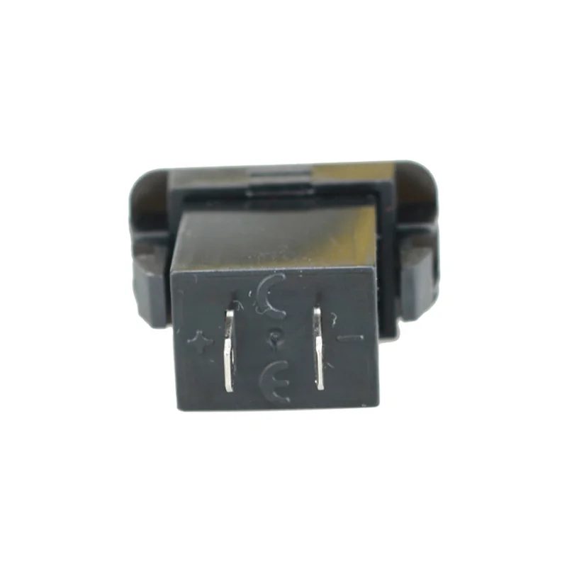 Car Dual Usb Charger For Suzuki sx4 LED Fast Car USB Socket Charger Battery Charger With Voltmeter 5V 4.2A LED Display