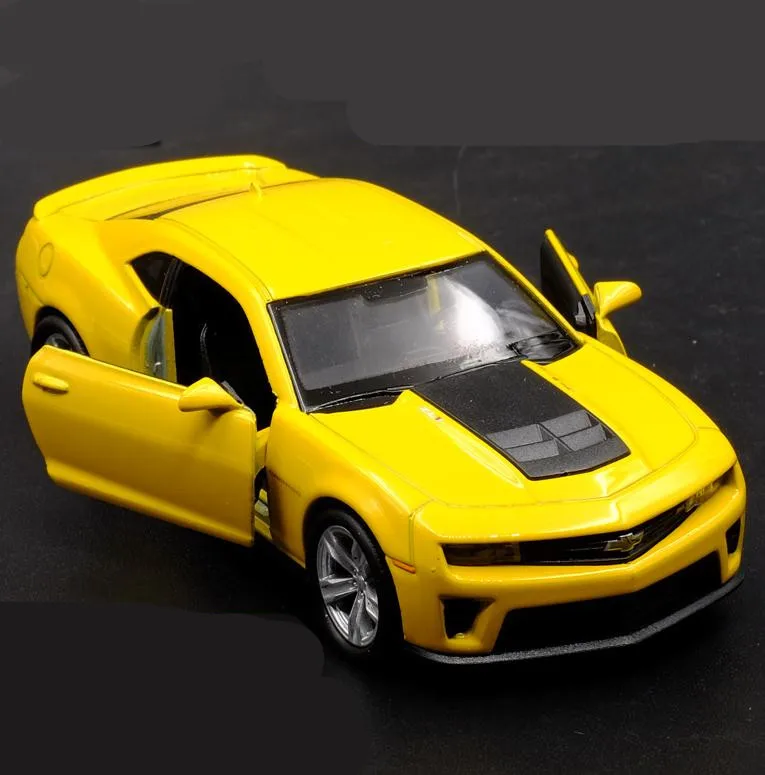 Высокая имитация Chevrolet Hornet ZL1 1:36 сплав модель автомобиля игрушки 2 открытые | Отзывы и видеообзор