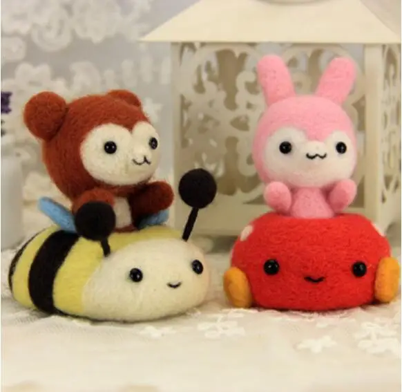 С изображением мультяшного автомобиля шерсть для валяния Вязание комплект