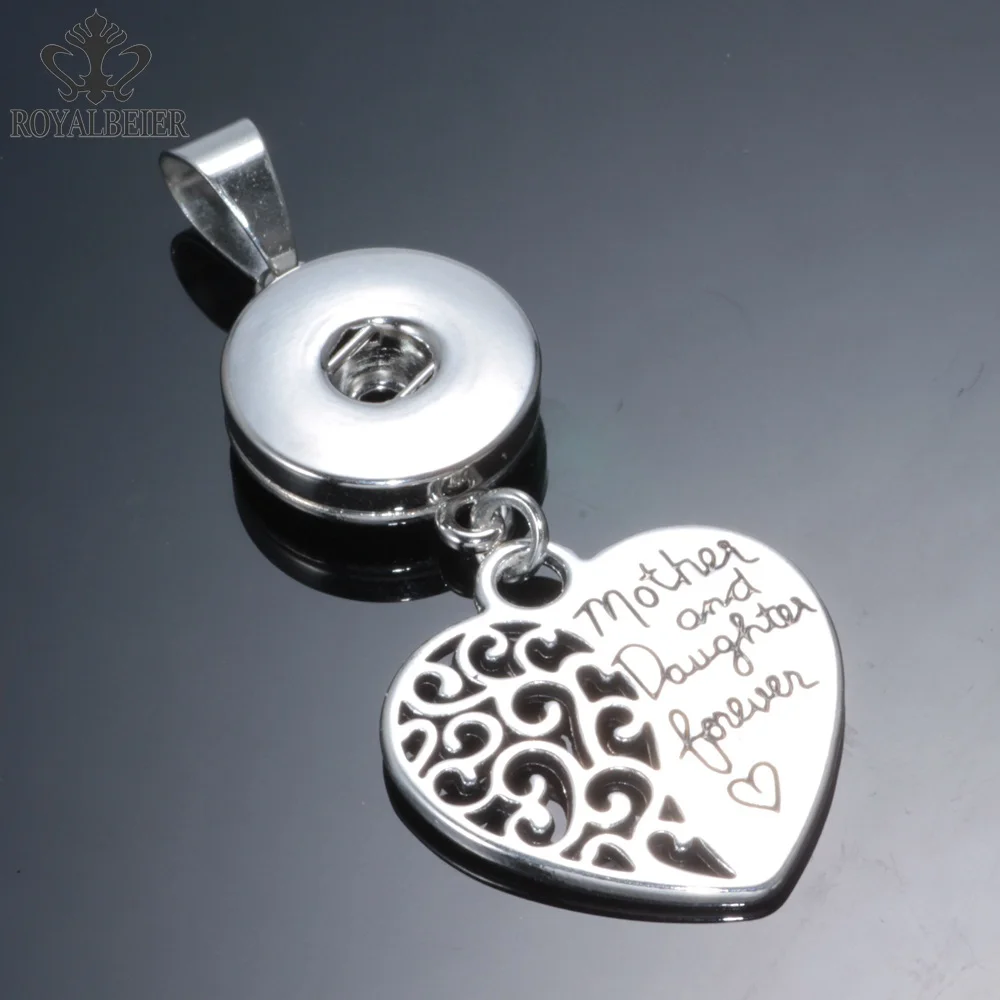 

RoyalBeier 10pcs/lot Love of Mother&Daughter Snap Necklace Pendent Fit 18mm Snap Button Snap Pendant Snap Jewelry DZ0131cc