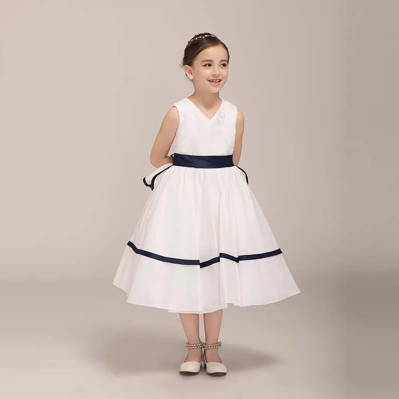 Коллекция 2019 платье длиной ниже колена для девочек пышное белого и черного цвета