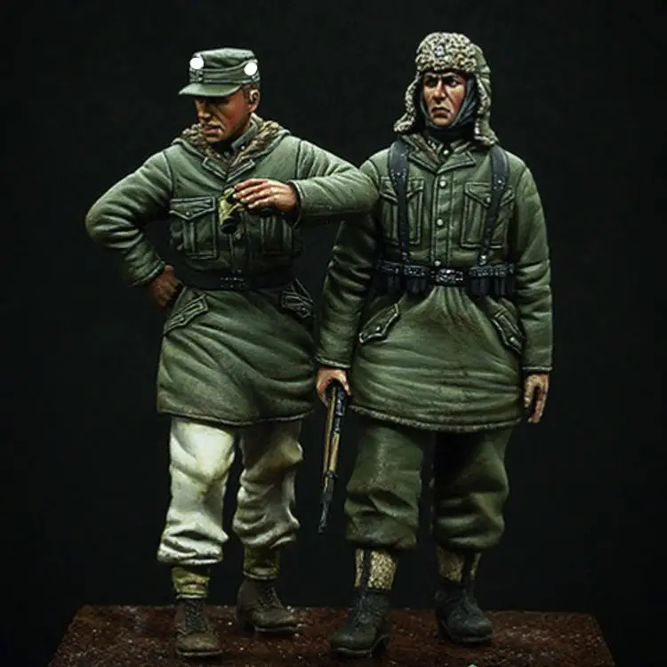 1/35 набор гренадеров 2 фигурки 4 головки в комплекте из смолы солдатиков GK военные