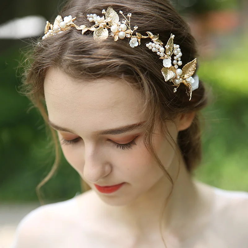 

Floralbride Golden Wired Rhinestones Crystal Freshwater Pearls Wedding Headband Bridal Hair Vine Hair Accessories Women Jewelry