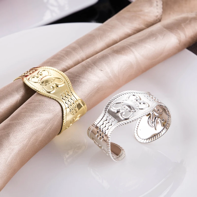 Кольца для салфеток из металлического сплава золотистого и серебристого цвета