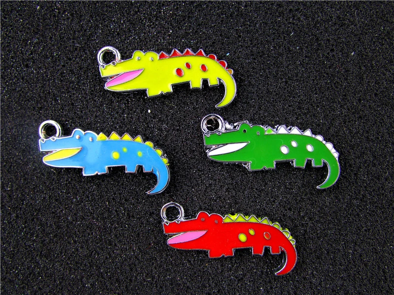 

AE762 Mix Color 100Pcs Alloy Metal Enamel Crocodile Charms Pendant 33x13mm bead