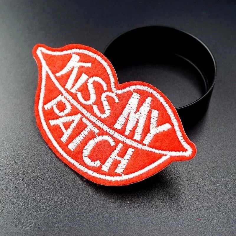 2 шт Поцелуй Мой патч значок губы секс рот вышитая аппликация ШИТЬЕ ПАТЧ одежда