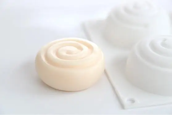 

Silicone Mold Six Hole Scroll Pattern Handmade Soap Mold DIY Gift Baking Cake Moulds Food Grade Pudding Silica Gel Mold