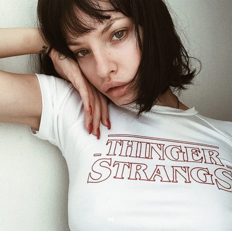 Thinger Strangs с буквенным принтом, женская тонкая футболка с круглым вырезом и коротким рукавом, Повседневная футболка в американском стиле