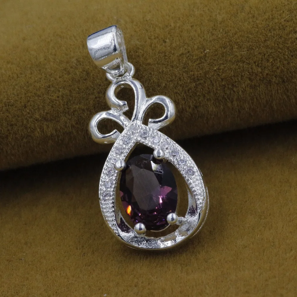 Нежный удлиненный кулон из серебра 925 пробы в виде капель мозаичный хрустальный