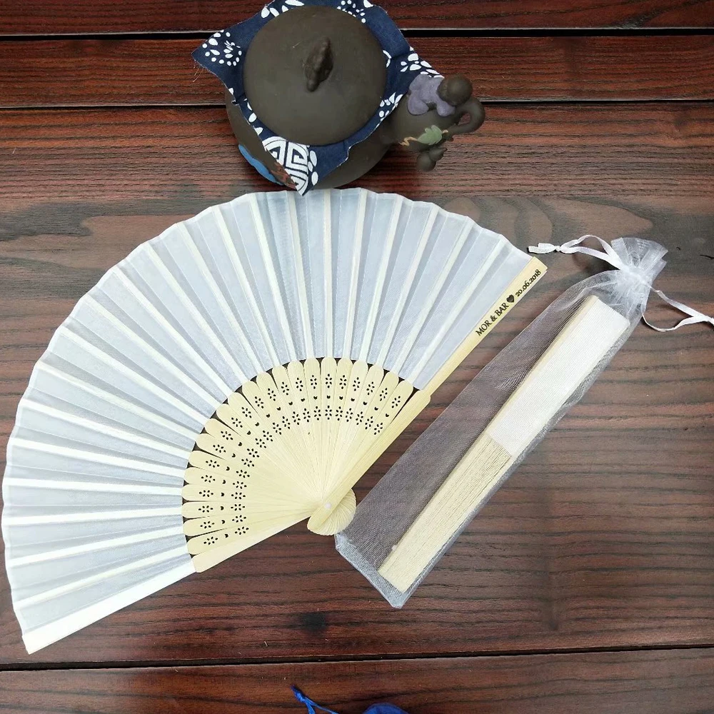 

50pcs White Wedding Personalized Silk Fan Wedding Favor Gift Cloth Hand Folding Fans +Customized Printing+White Organza Bag/Box
