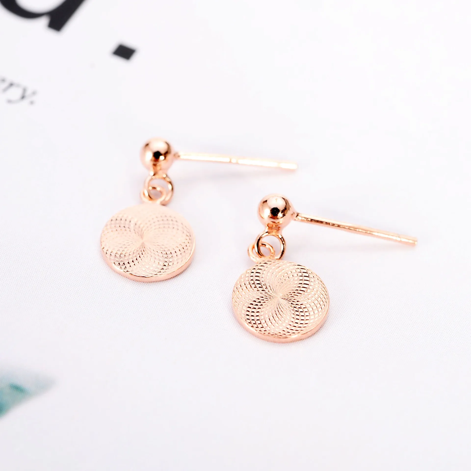 Серьги гвоздики из серебра 100% пробы с блестящими цветами|Серьги-гвоздики| |