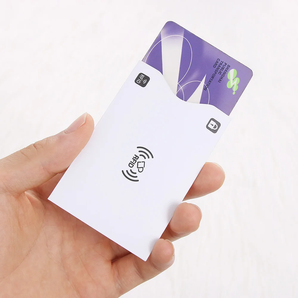 Новинка, черный/белый Анти Rfid блокирующий держатель для карт, защитный чехол-ридер, Смарт кредитные карты, банковская карта, защитный чехол