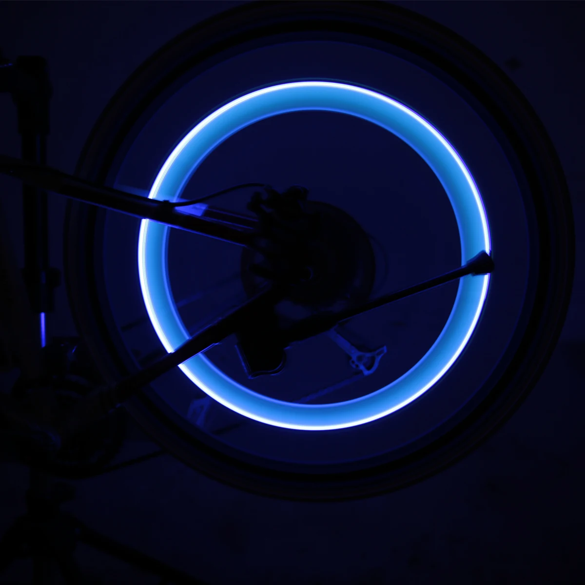 Bike Light Mountain Wheel Fluorescent Rods Hots Wheels Gas Nozzle Lights Bicycle Valve Lighting | Спорт и развлечения