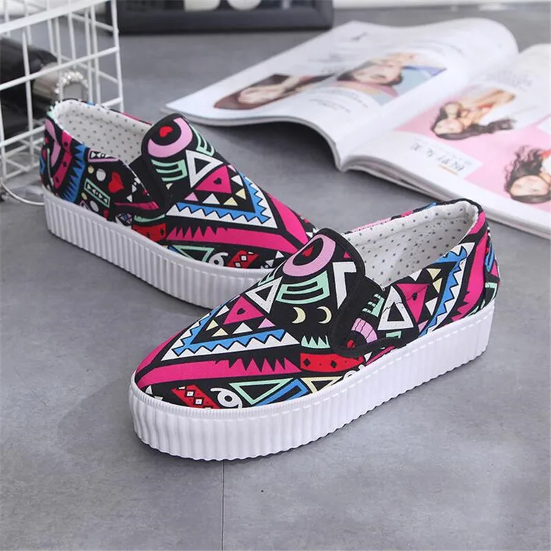 Новый Slipony 2017 Толстым Дном Рукав Ног Ленивые Женщины Повседневная Обувь