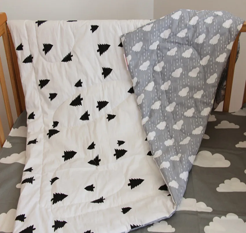 Детское летнее стеганое одеяло в скандинавском стиле с облаками из хлопка