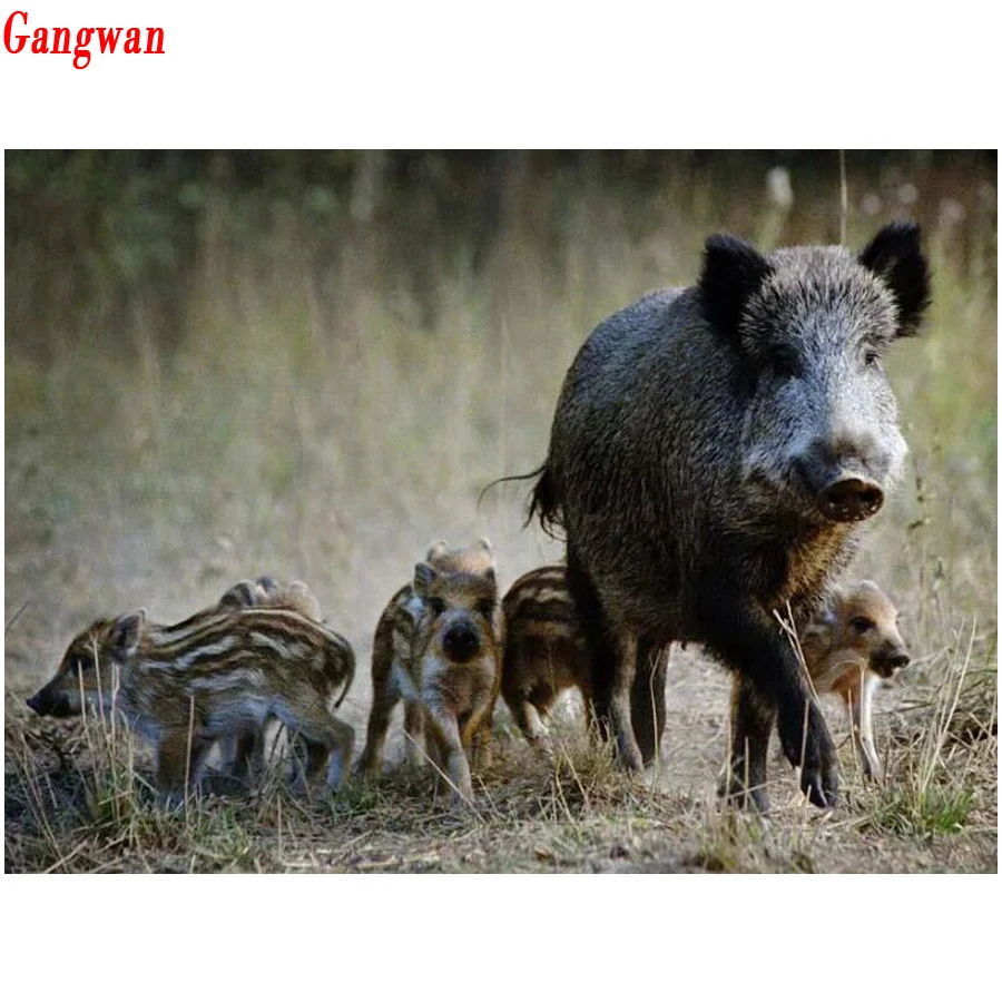 

5D Diamond Painting Cross Stitch Wild boar family 5D Square round Rhinestones Photo custom Diamond Embroidery Mosaic Handmade