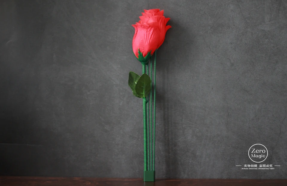 Y Rose от г на и Бонда ли одна роза меняется четыре розы Огненная Магия иллюзии