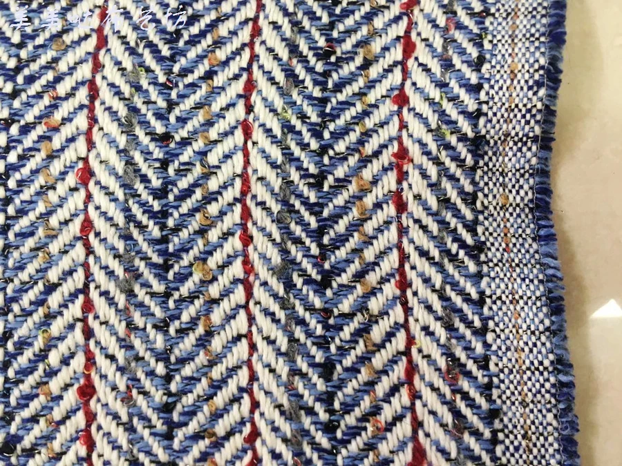 Бесплатная доставка твидовая ткань из 20% шерсти в клетку и елочку с золотой