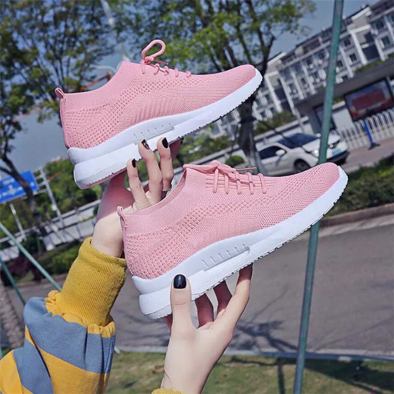 Новинка 2019 маленькие грязные туфли для женщин со звездами пожилых пар белые на