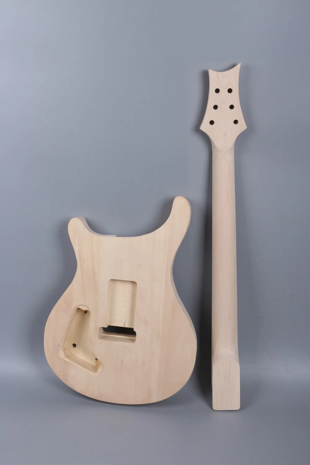 Незавершенный Diy электрогитара корпус из красного дерева+ Пламя клен шпон гитары проект
