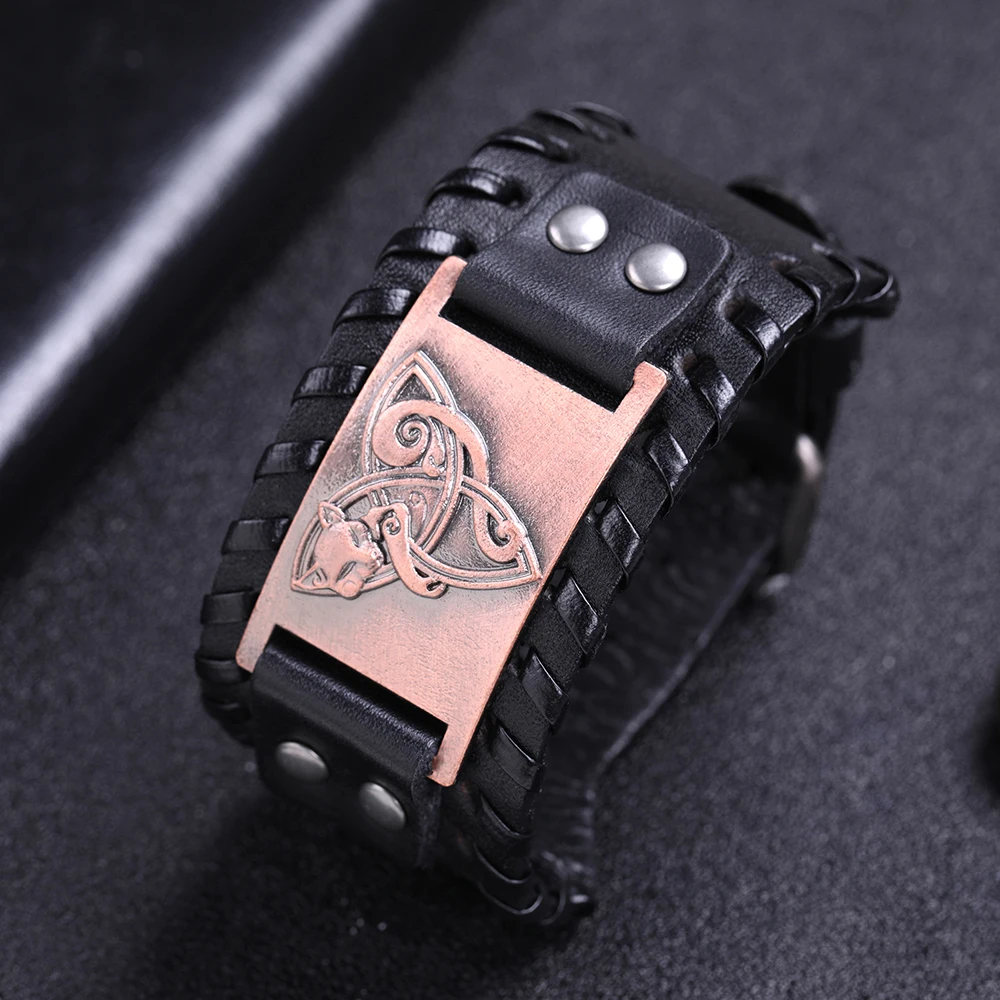 Широкий кожаный браслет Skyrim для мужчин изящный в стиле викингов скандинавских